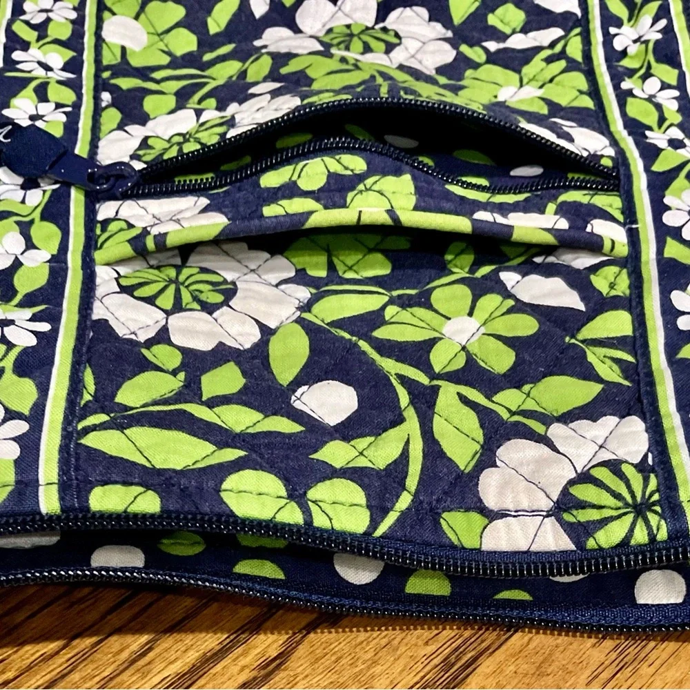 Vera Bradley floral canvas backpack with matching quilted shoulder purse-pockets